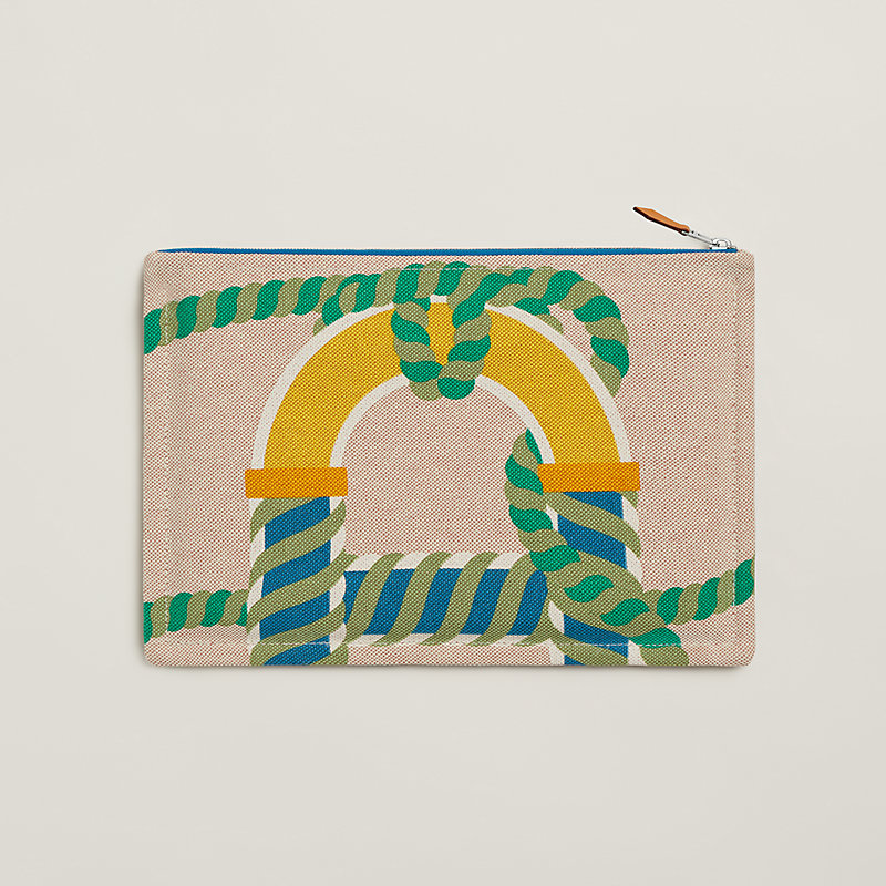 Canoe H case